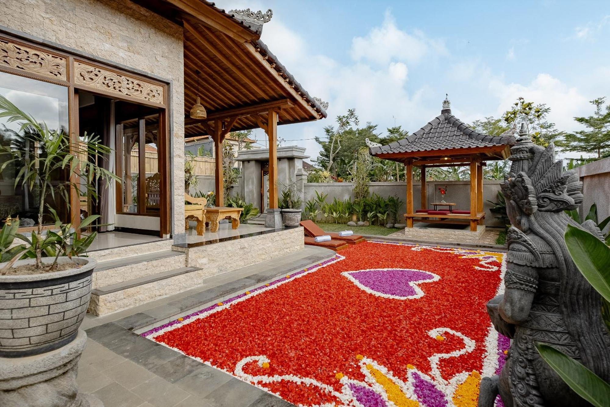 Ari Yudha Ubud Villa エクステリア 写真