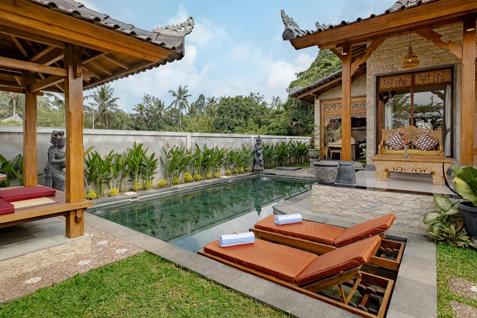 Ari Yudha Ubud Villa エクステリア 写真