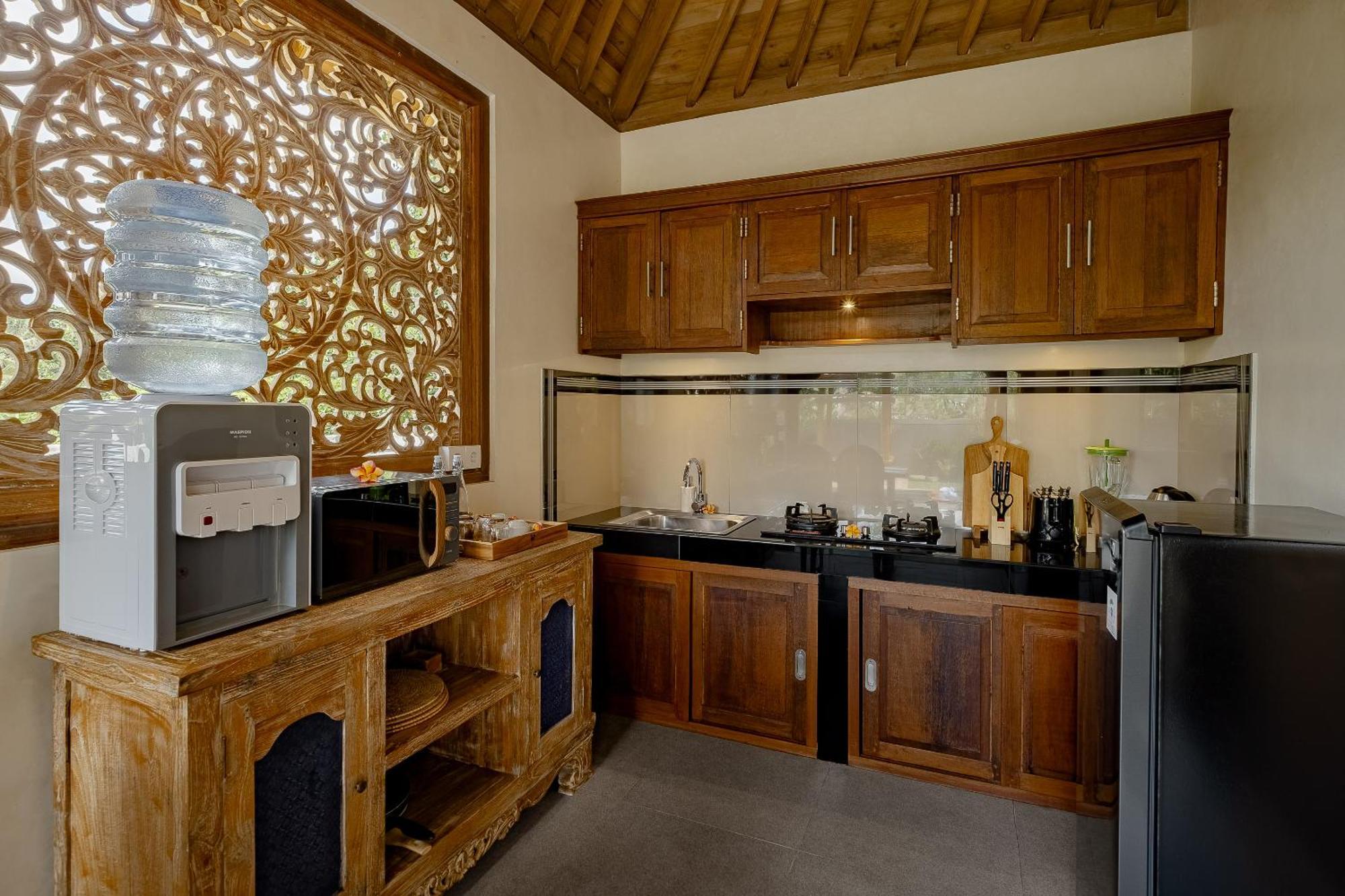 Ari Yudha Ubud Villa エクステリア 写真